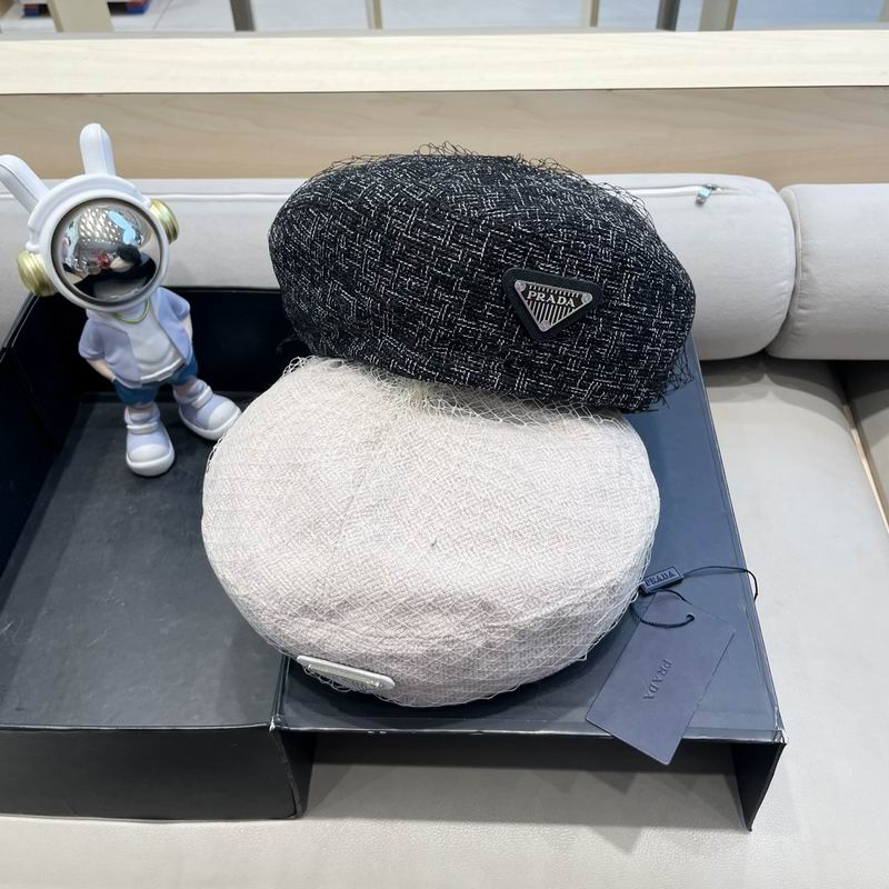 Prada beret 010302